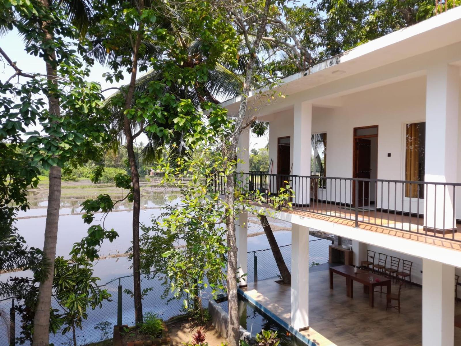 Man Guest Polonnaruwa Hotel Eksteriør billede